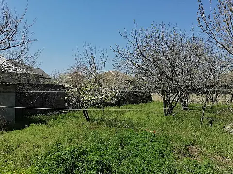 Satılır 5 otaqlı həyət evi 140 m²