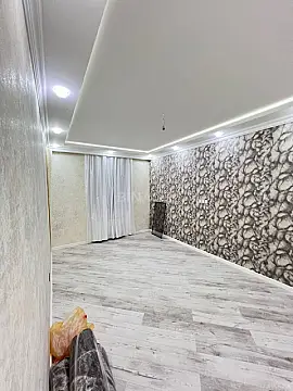 Kirayə verilir 4 otaqlı mənzil 140 m²