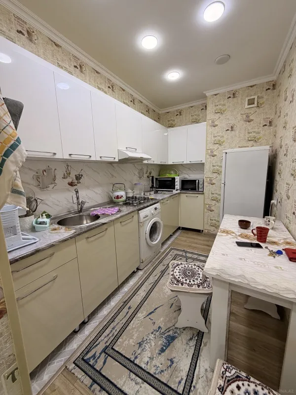 Satılır 3 otaqlı mənzil 61.5 m²