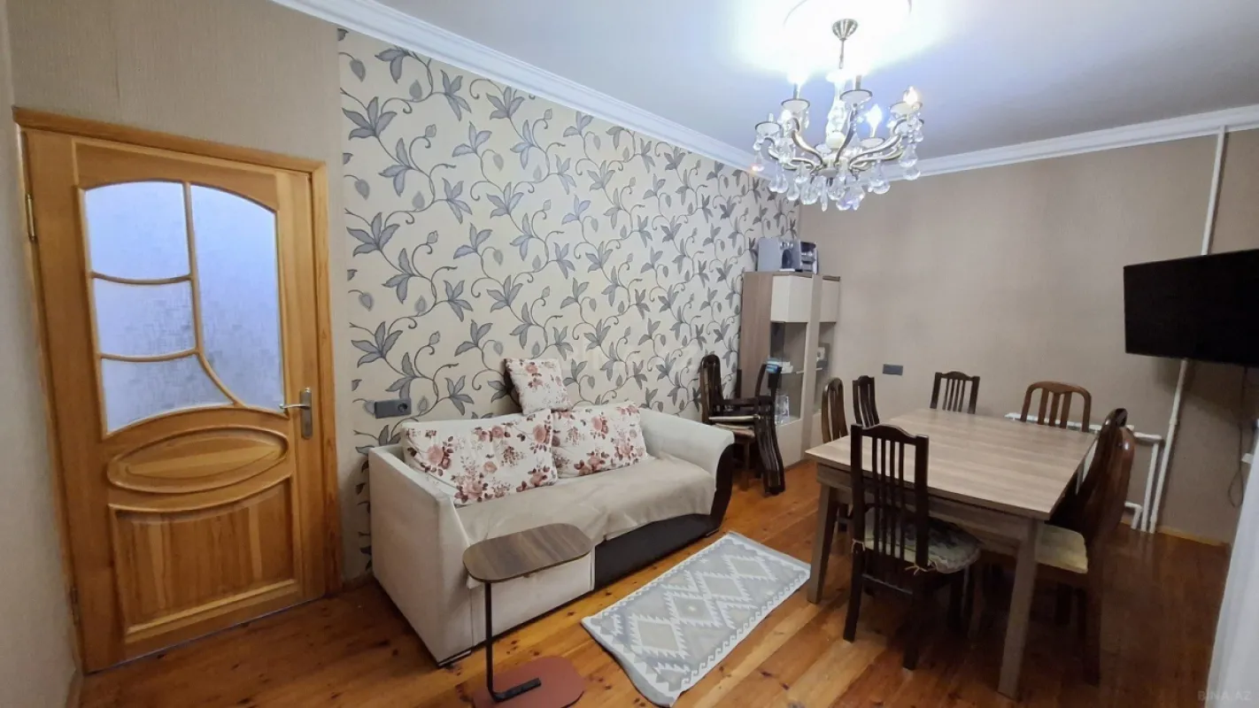 Satılır 3 otaqlı mənzil 70 m²