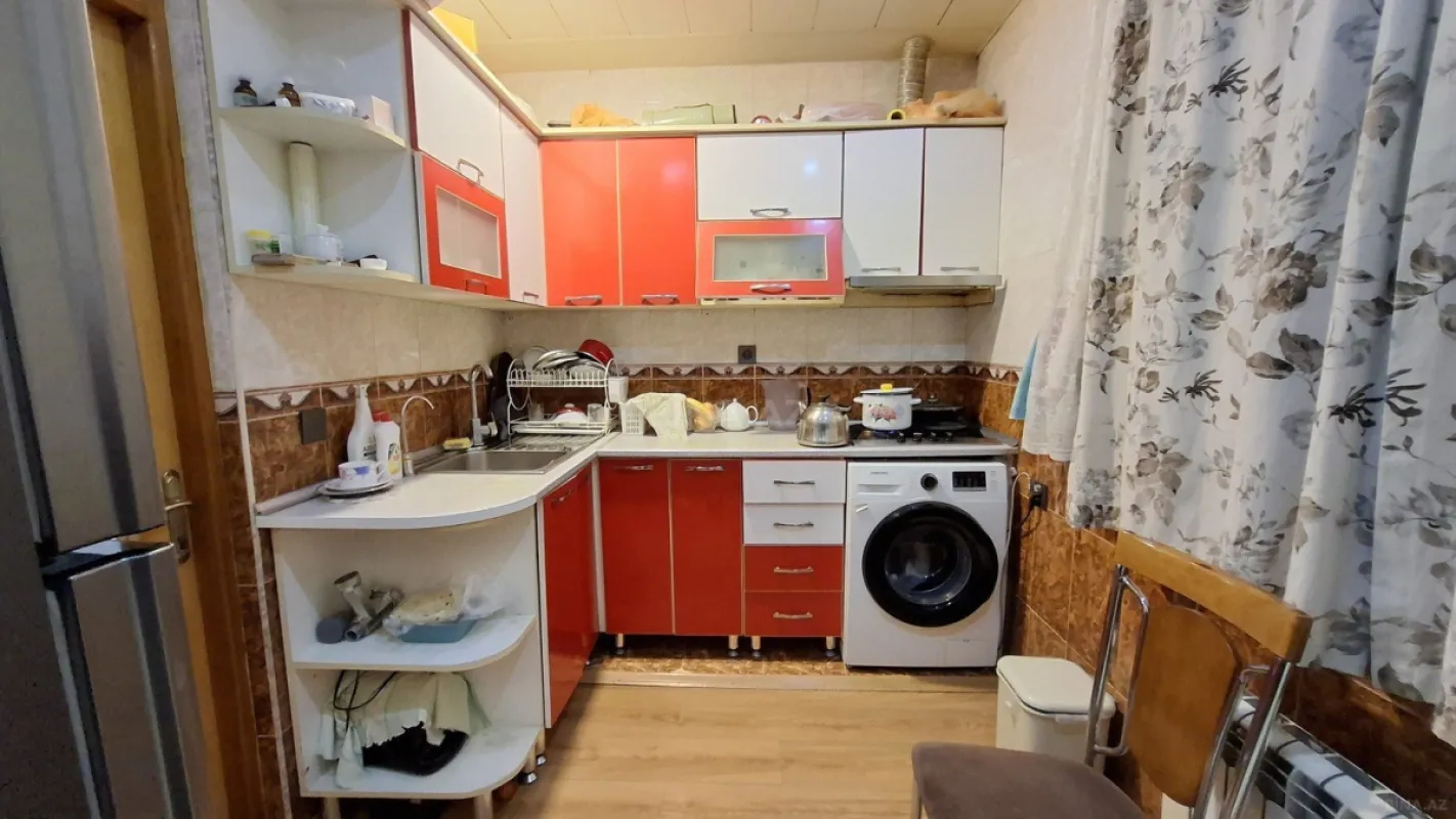 Satılır 3 otaqlı mənzil 70 m²