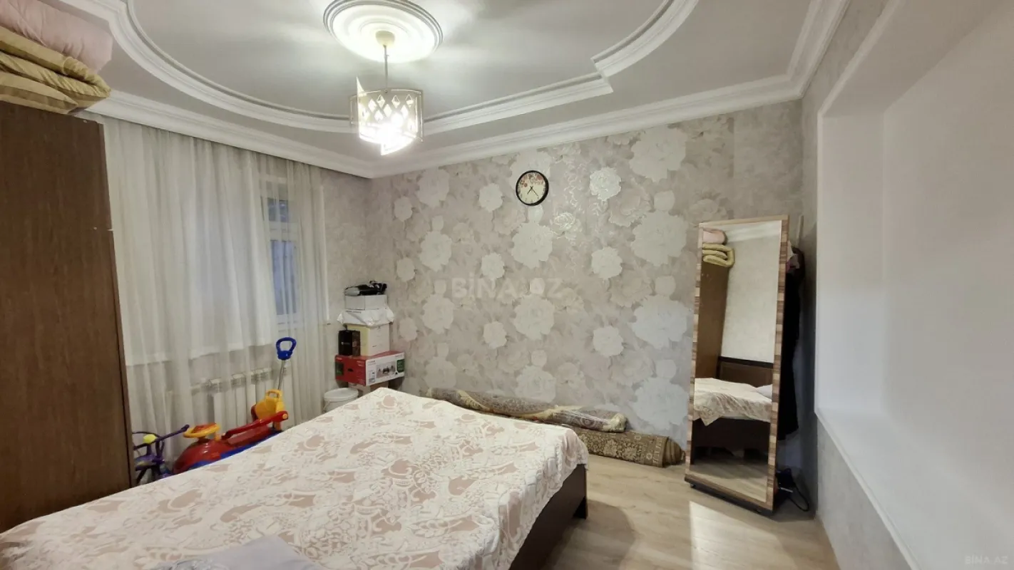 Satılır 3 otaqlı mənzil 70 m²