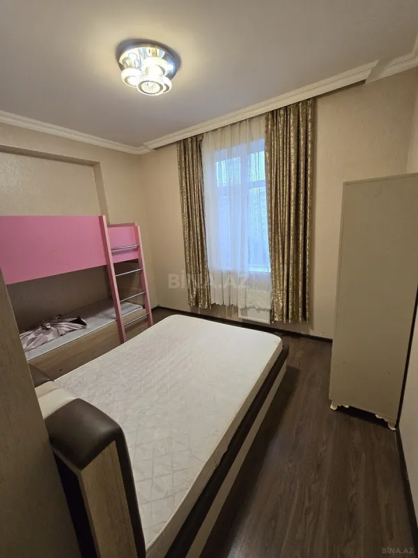 Kirayə verilir 2 otaqlı mənzil 65 m²