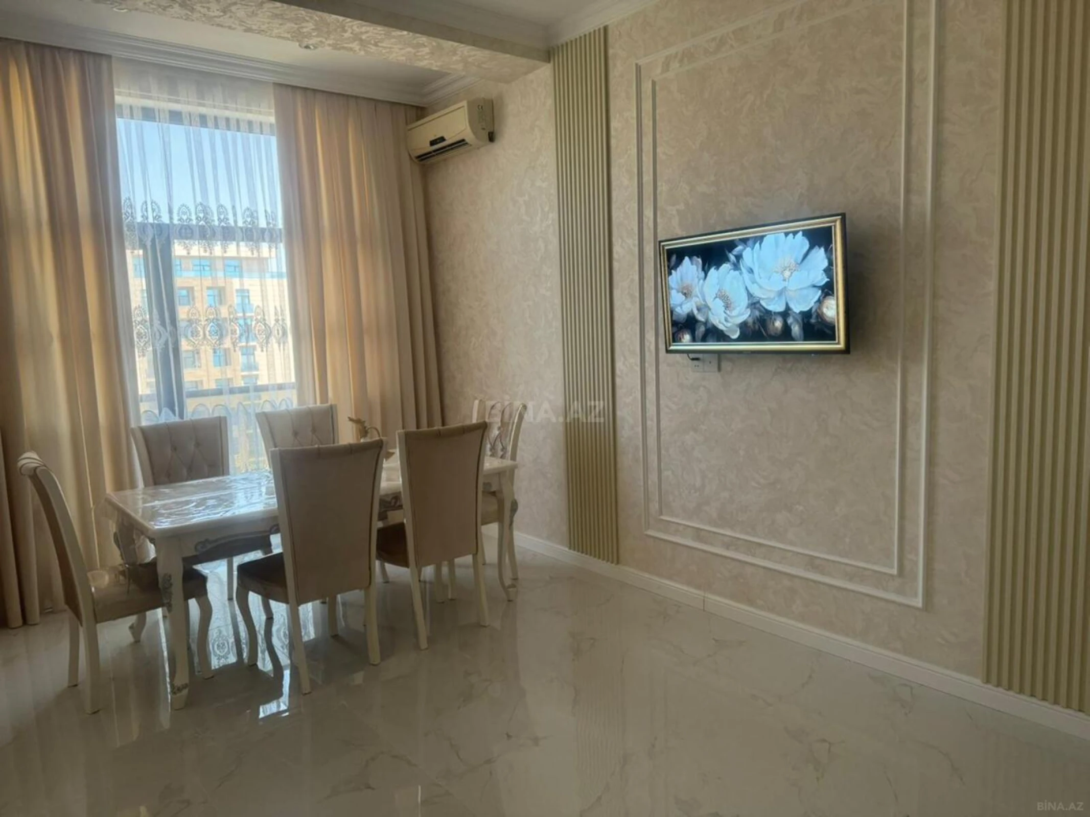 Kirayə verilir 2 otaqlı mənzil 65 m²