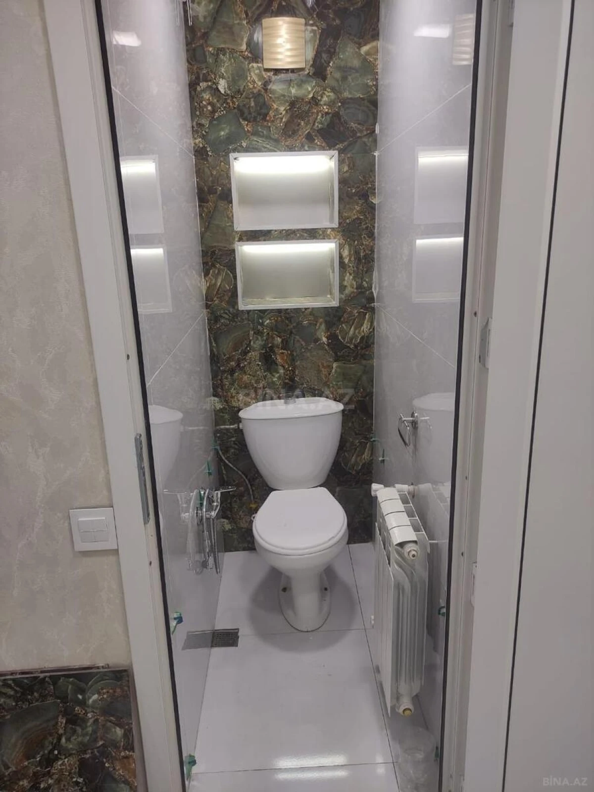 Kirayə verilir 2 otaqlı mənzil 90 m²