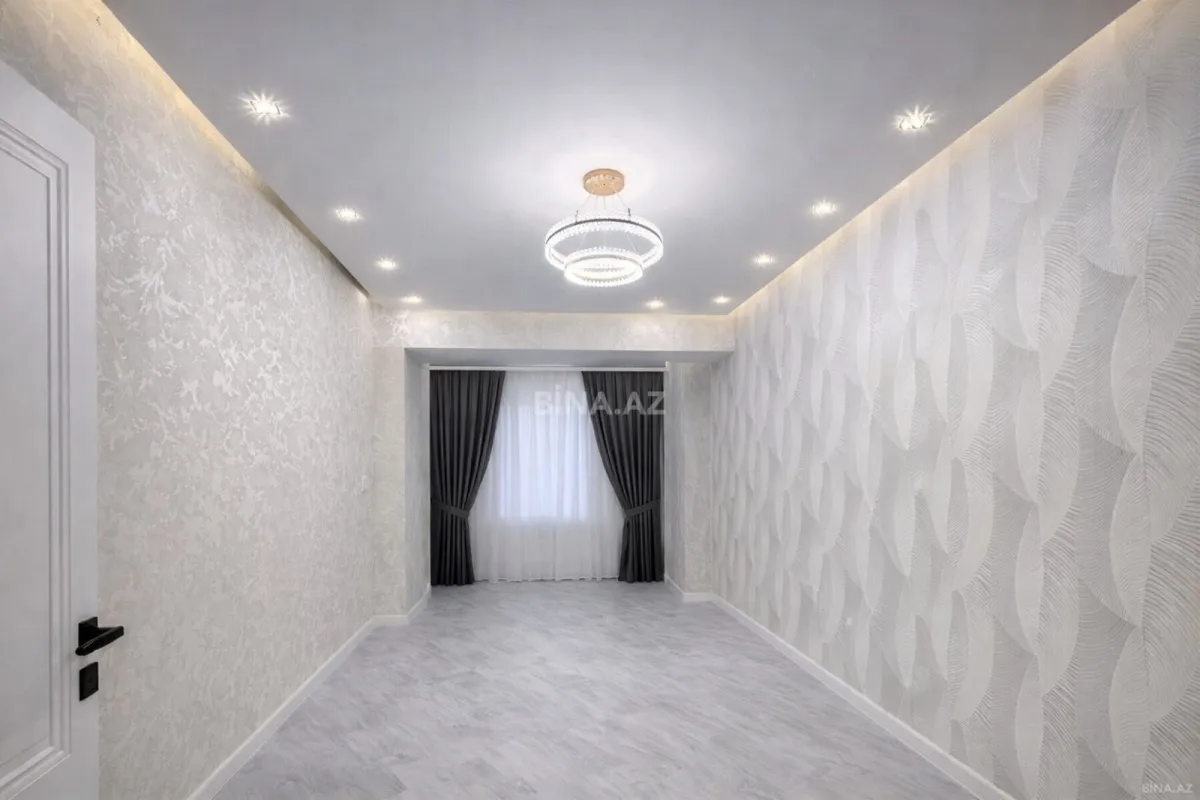 Satılır 3 otaqlı mənzil 126 m²