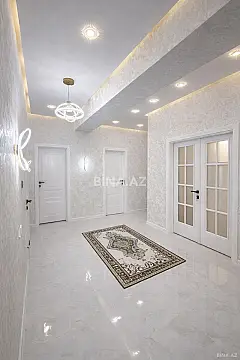 Satılır 3 otaqlı mənzil 126 m²