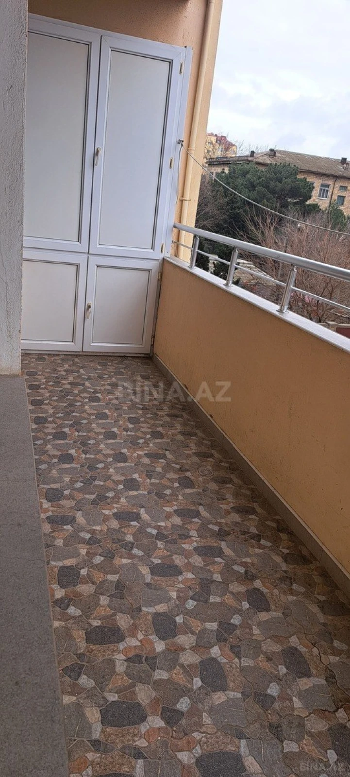 Kirayə verilir 3 otaqlı mənzil 90 m²