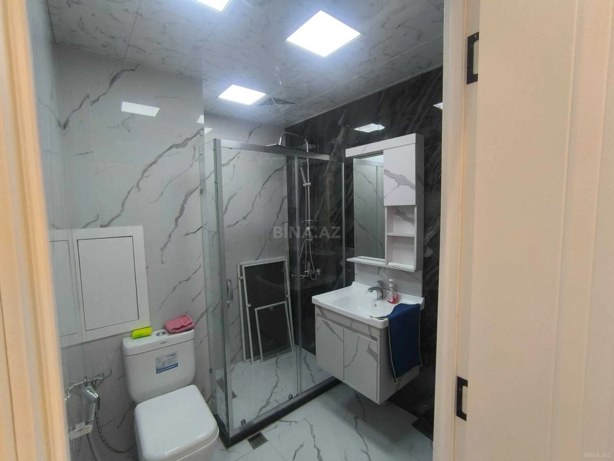 Satılır 2 otaqlı mənzil 47 m²