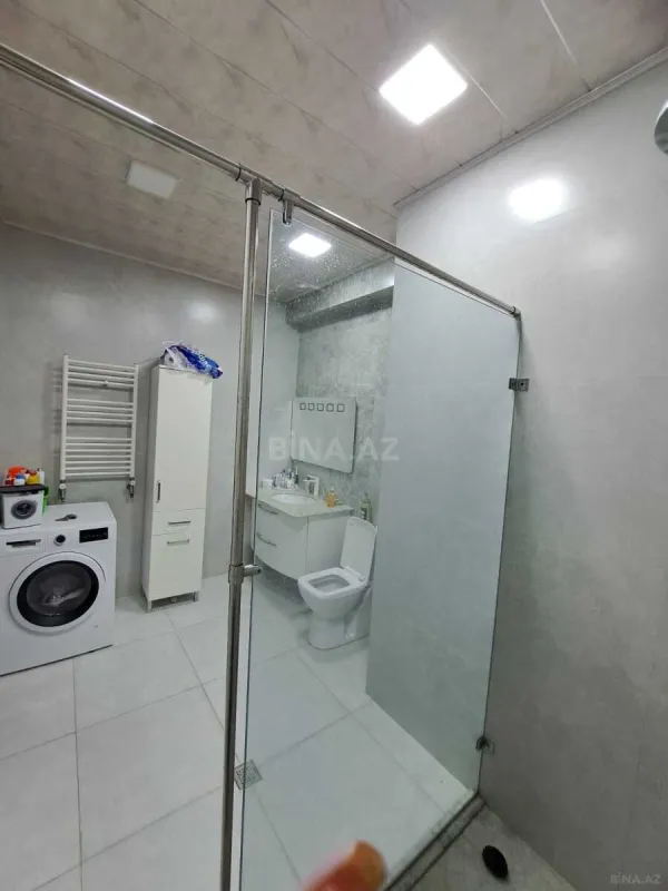 Satılır 4 otaqlı mənzil 161 m²