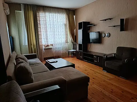 Kirayə verilir 2 otaqlı mənzil 65 m² — Bakı, Həzi Aslanov qəs. 2 otaq 65.00 m²