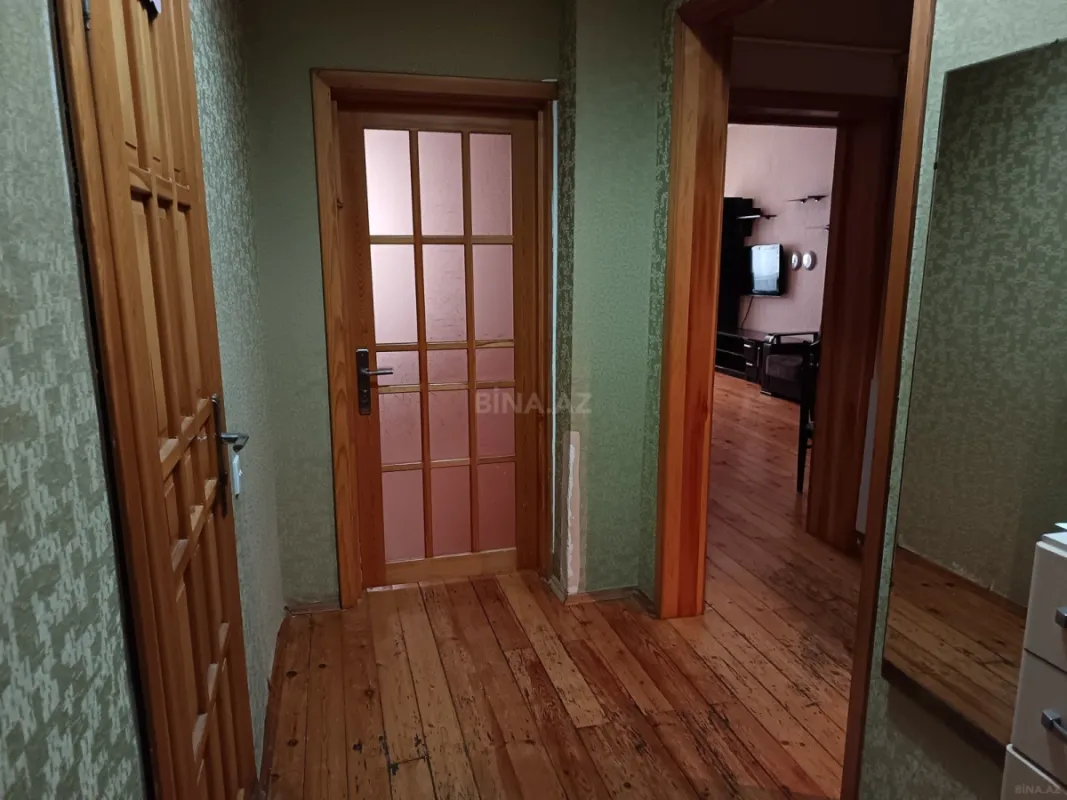 Kirayə verilir 2 otaqlı mənzil 65 m²