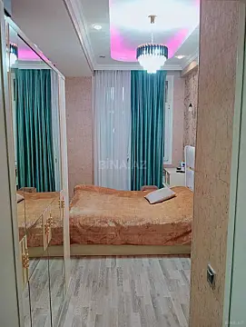 Satılır 2 otaqlı mənzil 65 m²
