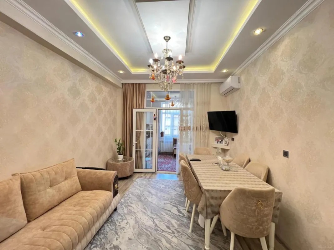 Satılır 2 otaqlı mənzil 65 m²