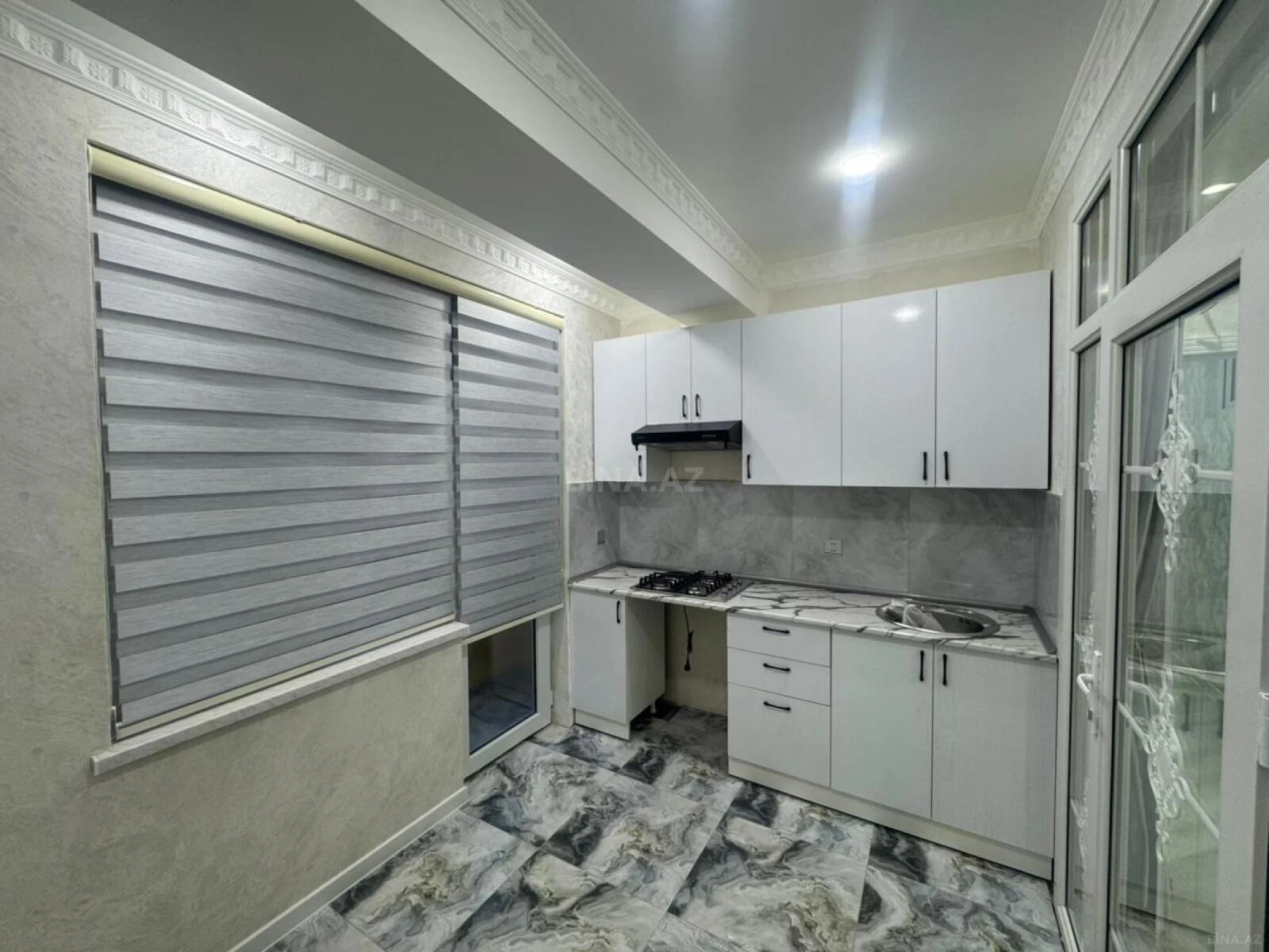 Kirayə verilir 3 otaqlı mənzil 65 m²