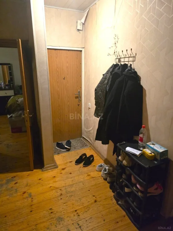 Satılır 4 otaqlı mənzil 110 m²