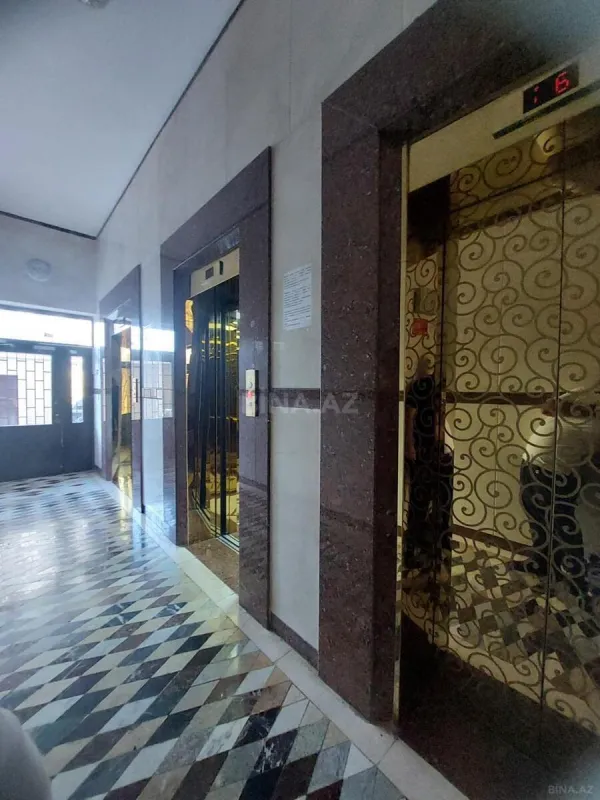 Kirayə verilir 2 otaqlı mənzil 70 m²