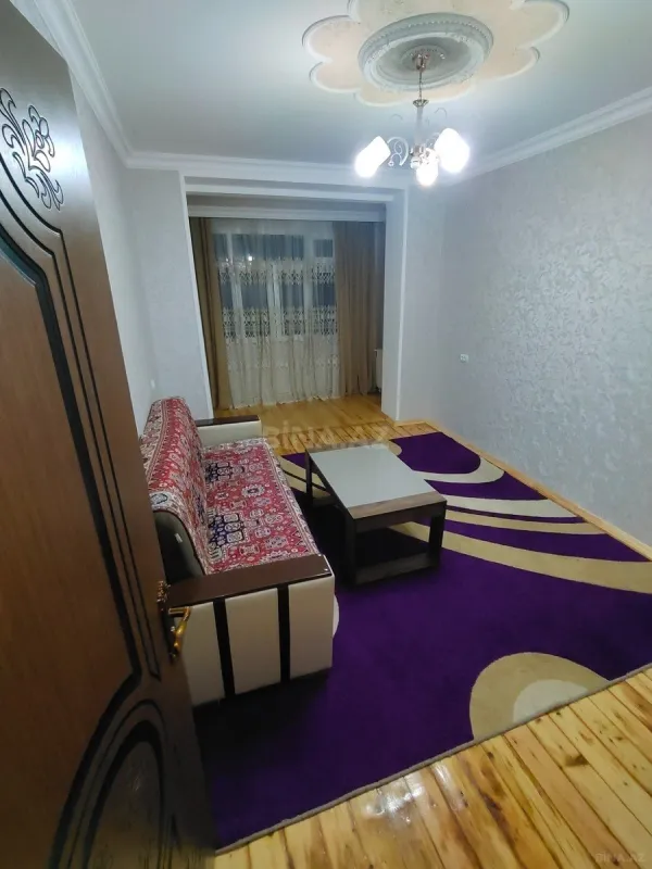 Kirayə verilir 4 otaqlı mənzil 89 m²