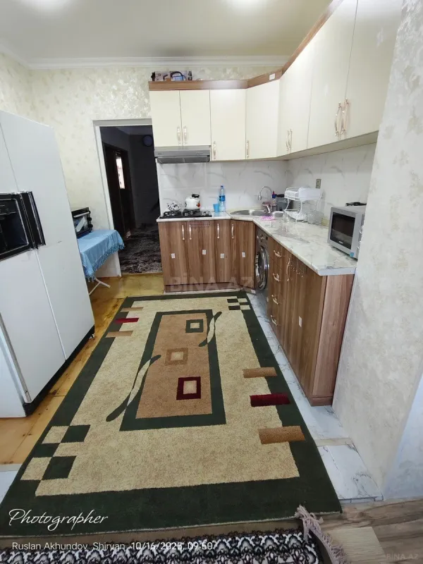 Kirayə verilir 4 otaqlı mənzil 89 m²