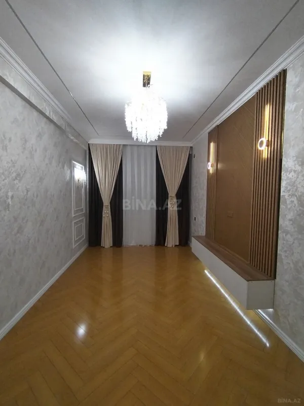 Satılır 2 otaqlı mənzil 65 m²