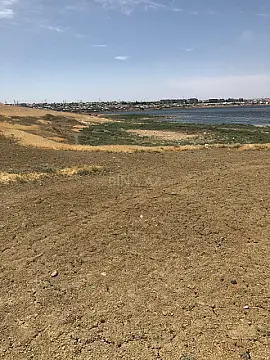 Satılır torpaq sahəsi 200 m²