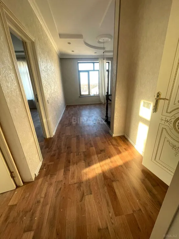 Satılır 4 otaqlı həyət evi 190 m²