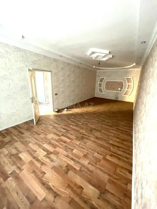 Satılır 4 otaqlı həyət evi 190 m²
