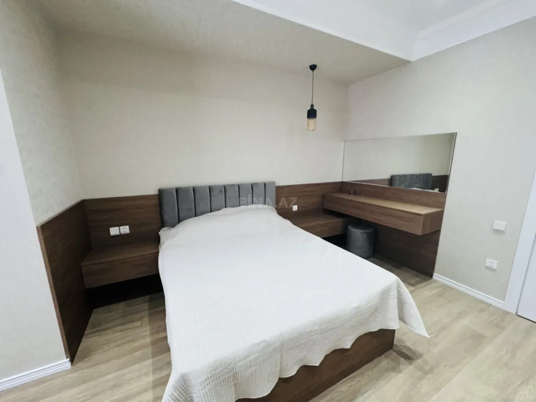 Kirayə verilir 2 otaqlı mənzil 108 m²