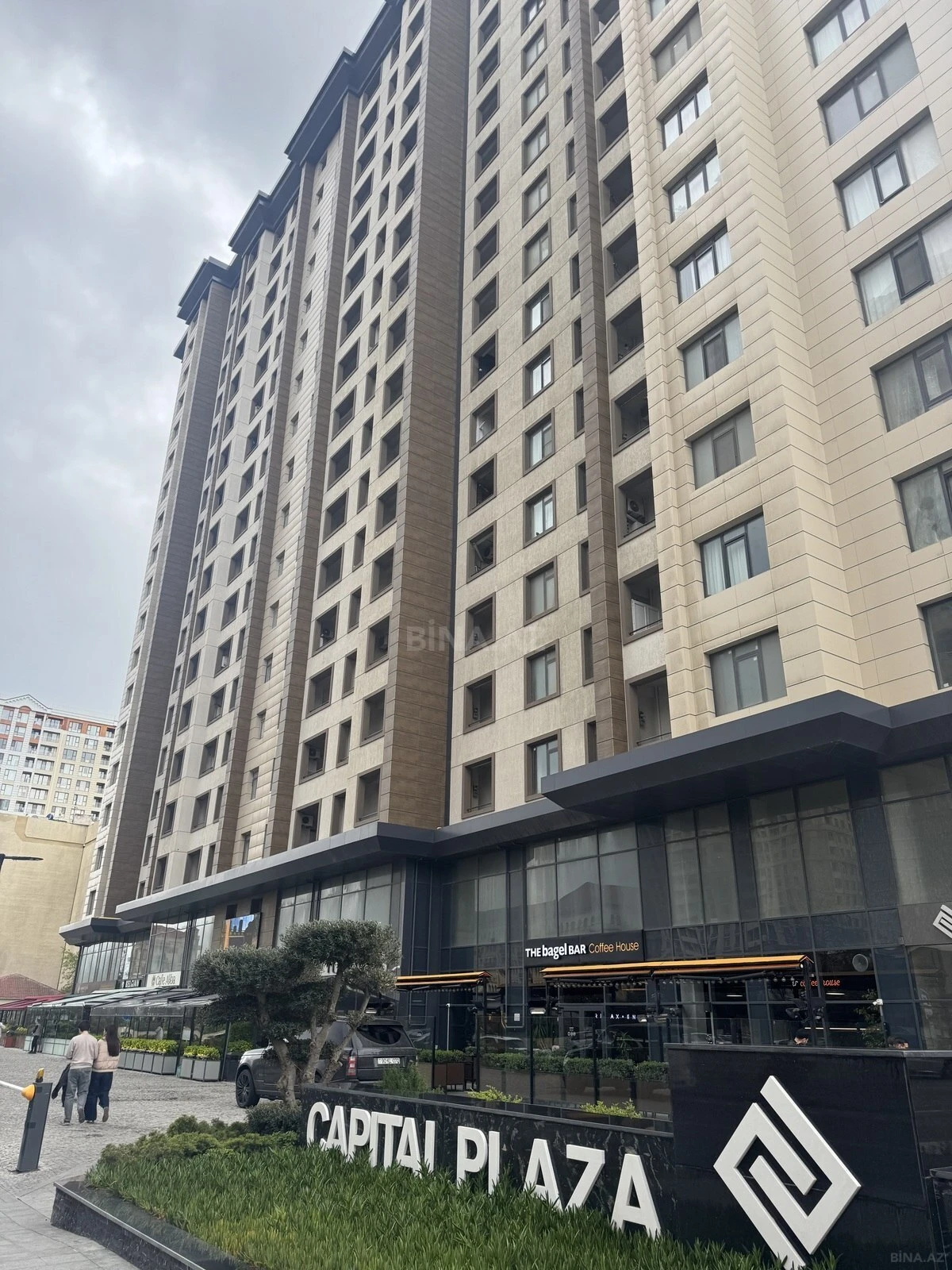 Kirayə verilir 2 otaqlı mənzil 108 m²