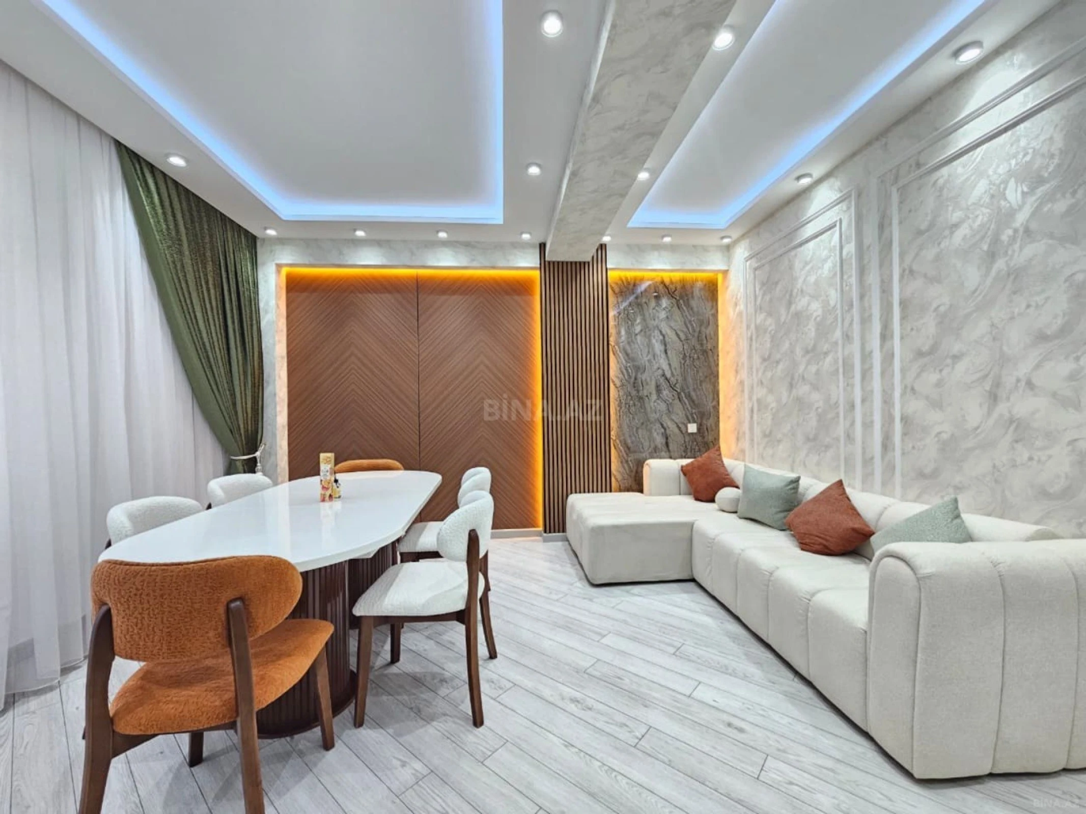 Satılır 2 otaqlı mənzil 63 m²