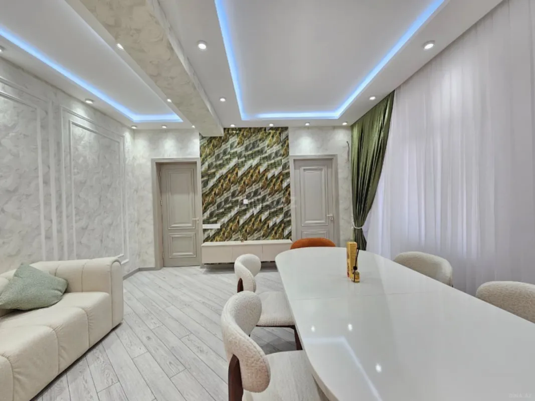Satılır 2 otaqlı mənzil 63 m²