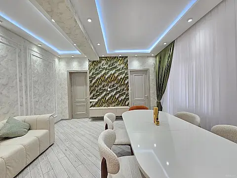 Satılır 2 otaqlı mənzil 63 m²