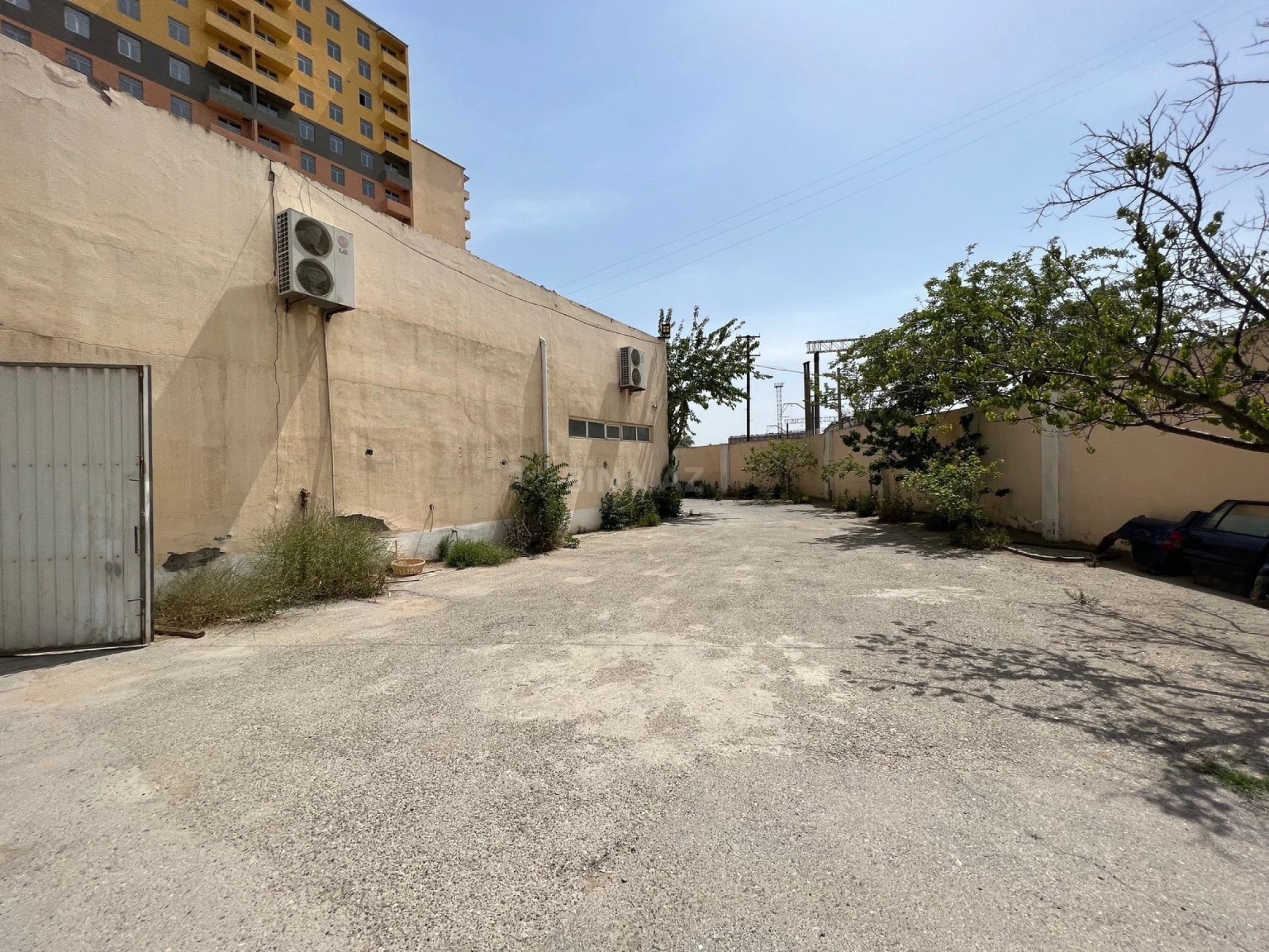 Kirayə verilir obyekt 2000 m²