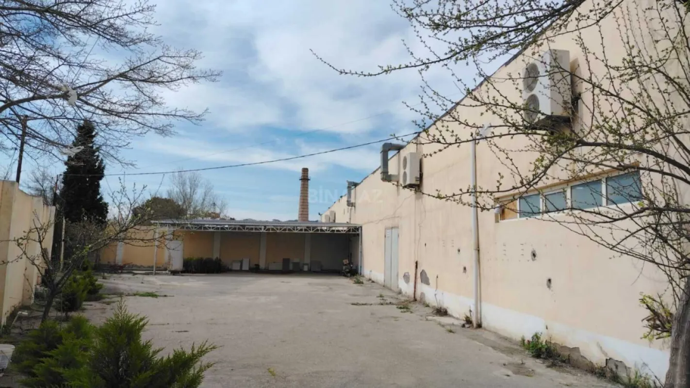 Kirayə verilir obyekt 2000 m²