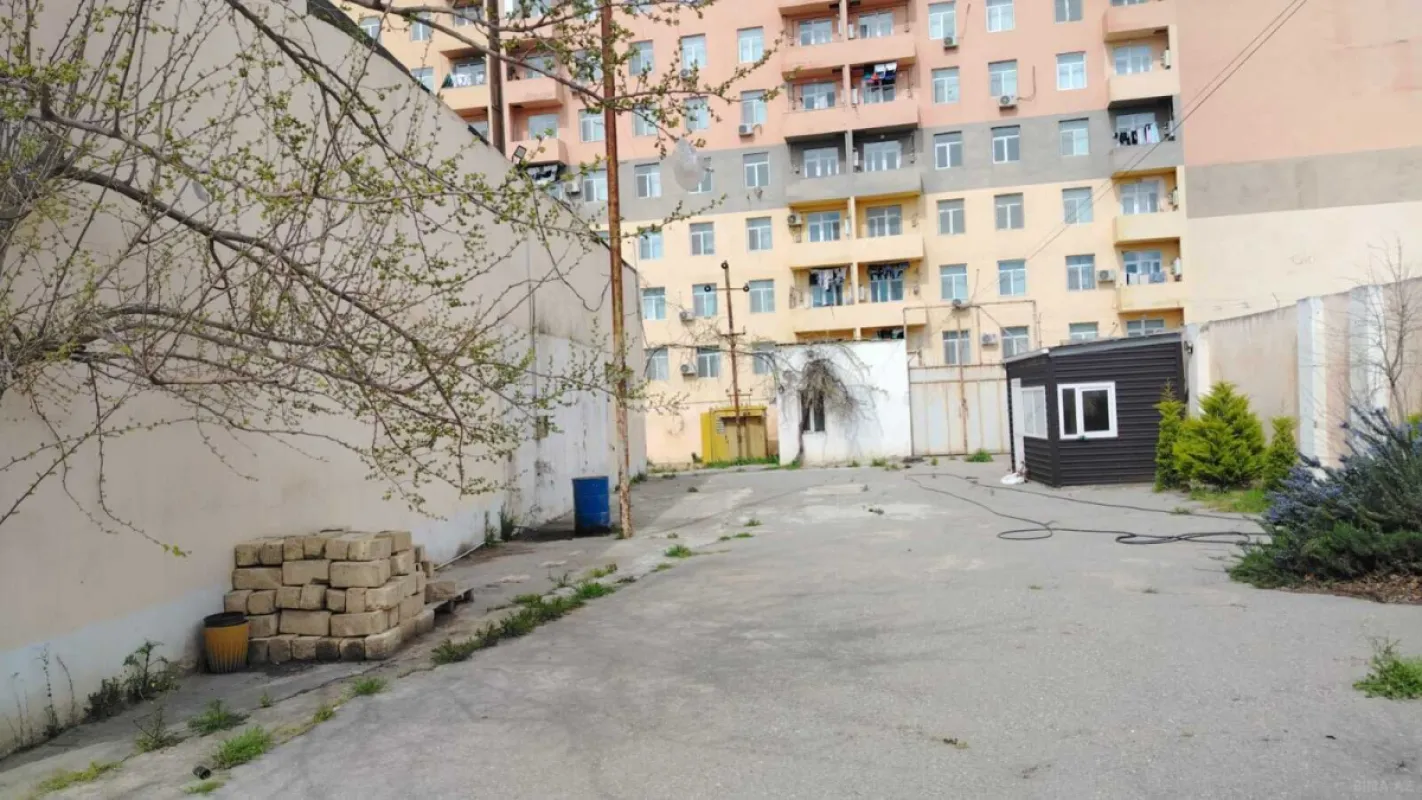 Kirayə verilir obyekt 2000 m²