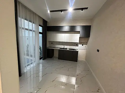 Satılır 4 otaqlı həyət evi 125 m²