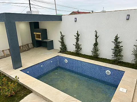 Satılır 4 otaqlı həyət evi 125 m²