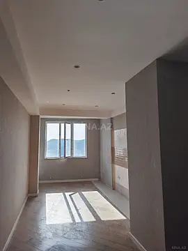 Satılır 3 otaqlı mənzil 137 m²