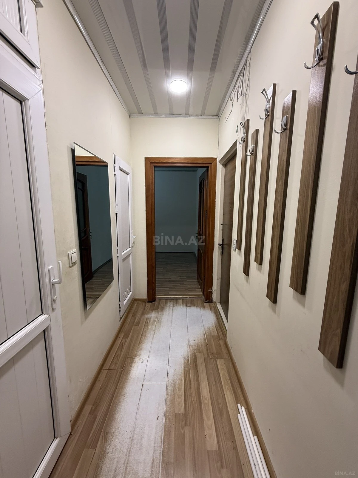 Satılır 2 otaqlı mənzil 55 m²