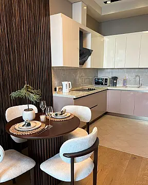 Kirayə verilir 2 otaqlı mənzil 72 m²