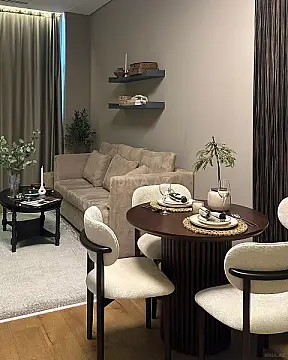 Kirayə verilir 2 otaqlı mənzil 72 m²