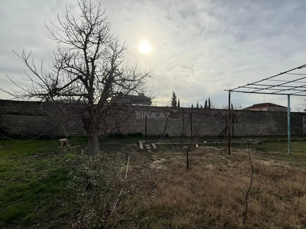 Satılır torpaq sahəsi 12 m²