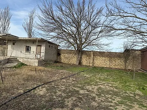 Satılır torpaq sahəsi 12 m²