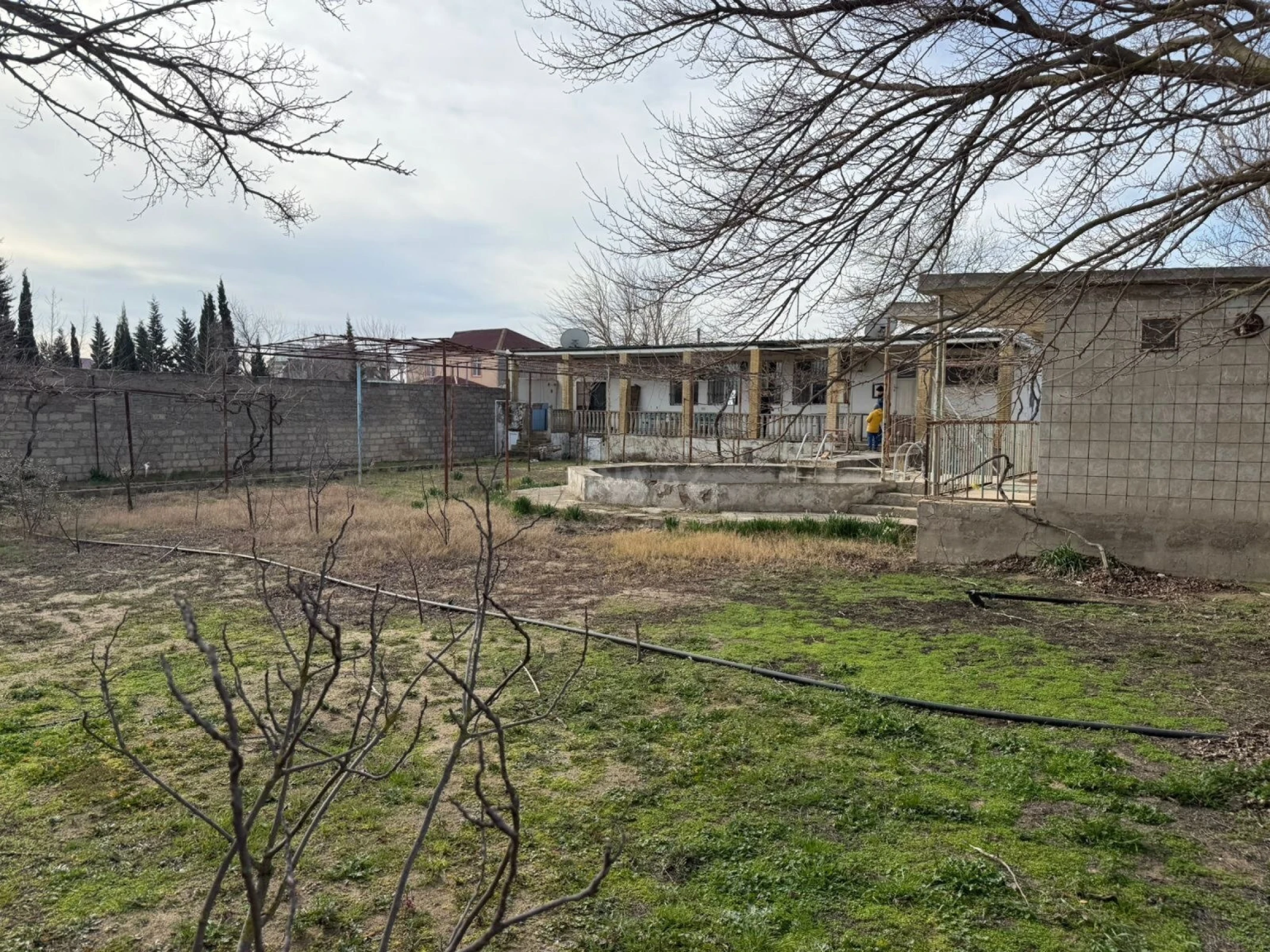 Satılır torpaq sahəsi 12 m²