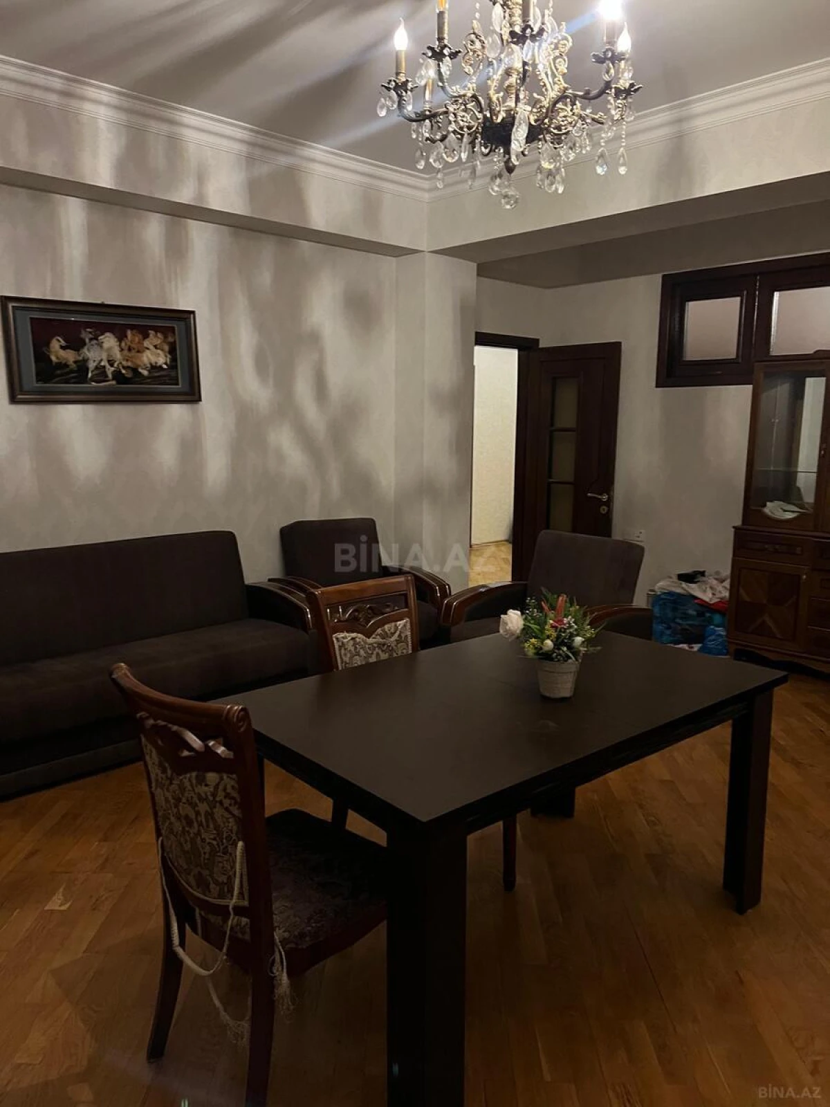 Kirayə verilir 3 otaqlı mənzil 120 m²