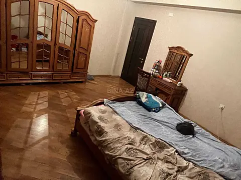 Kirayə verilir 3 otaqlı mənzil 120 m²