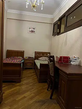Kirayə verilir 3 otaqlı mənzil 120 m²