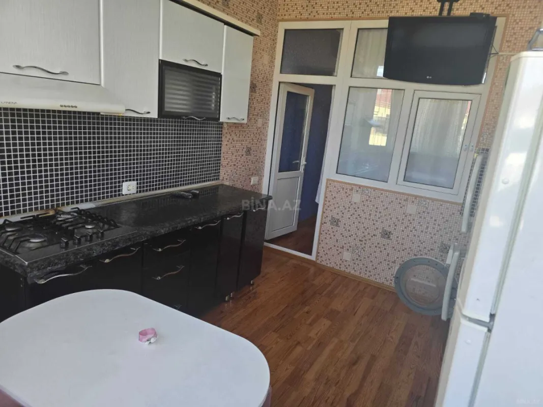 Kirayə verilir 3 otaqlı mənzil 81 m²