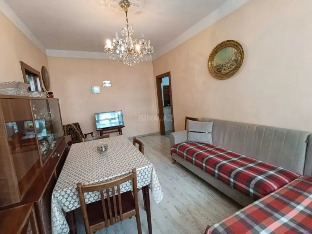 Satılır 3 otaqlı mənzil 60 m²