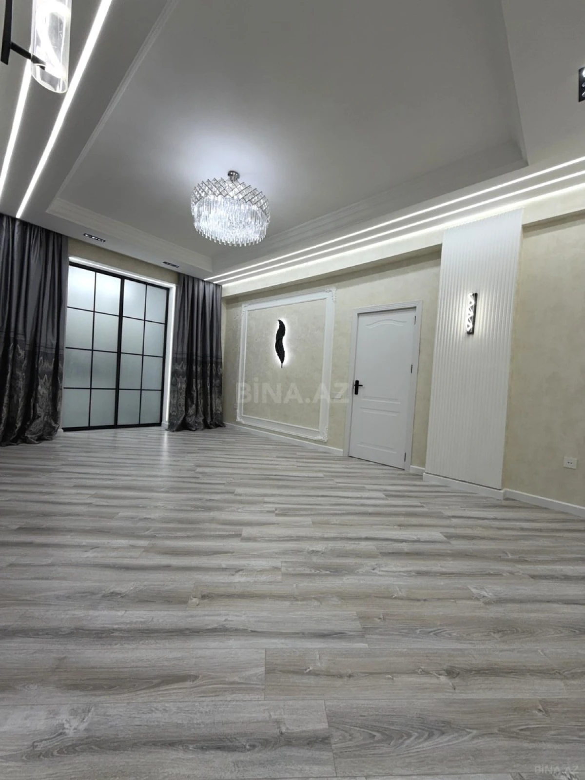 Satılır 2 otaqlı mənzil 65 m²